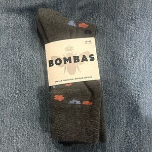 Bombas Socks Gray with Flowers, Size Large